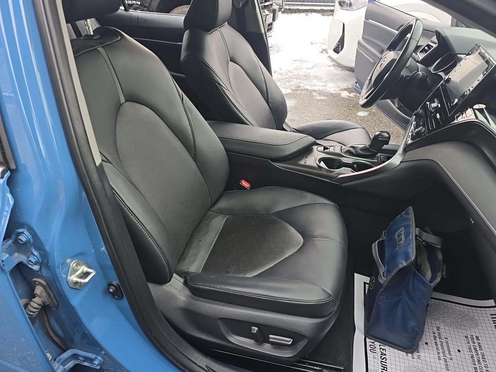 2023 Toyota Camry XSE FWD