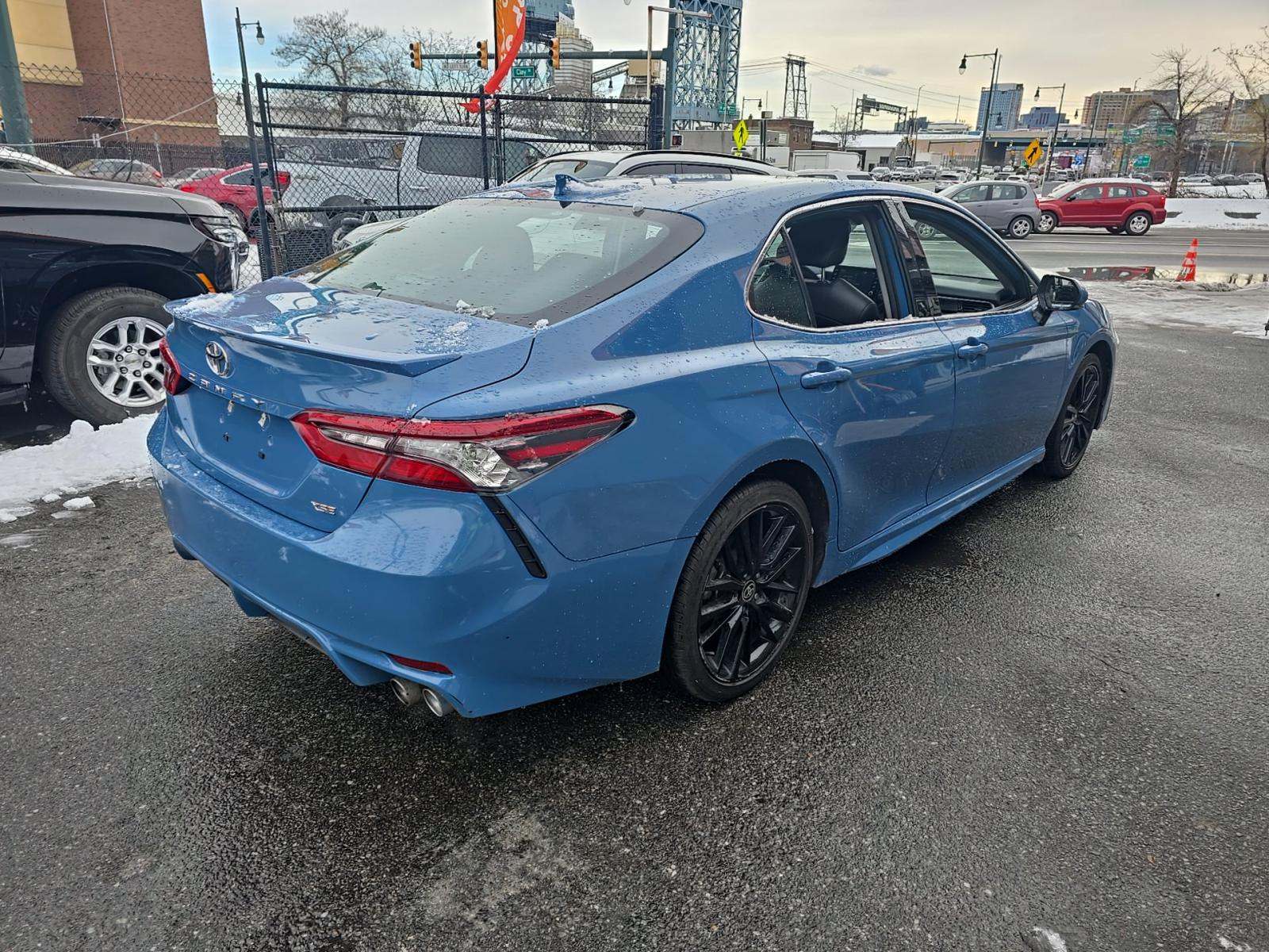 2023 Toyota Camry XSE FWD