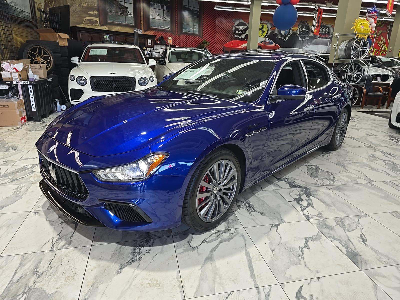2022 Maserati Ghibli Modena Q4 AWD