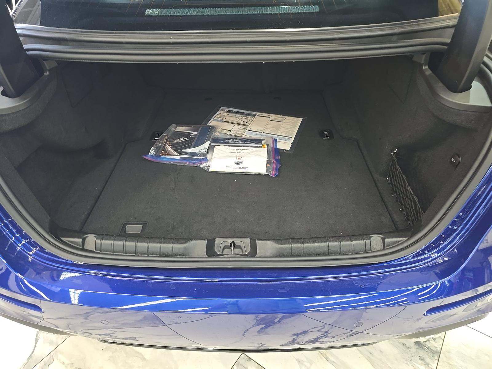 2022 Maserati Ghibli Modena Q4 AWD