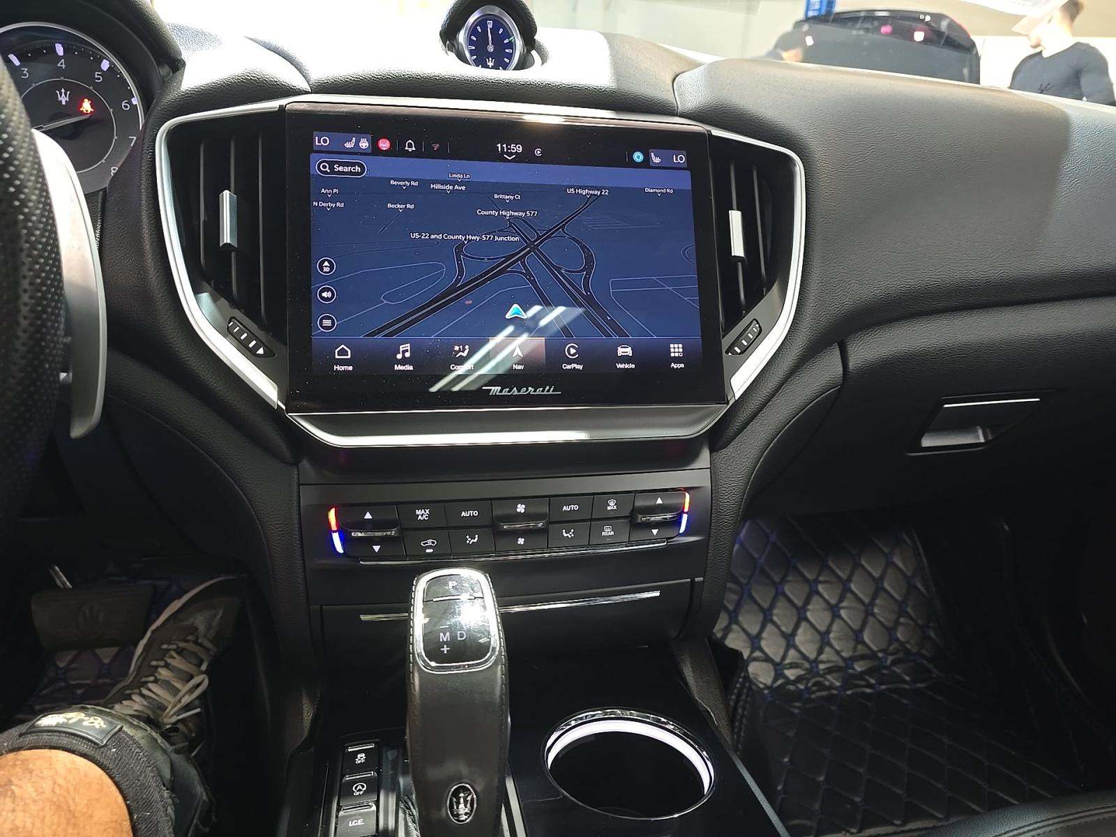 2022 Maserati Ghibli Modena Q4 AWD