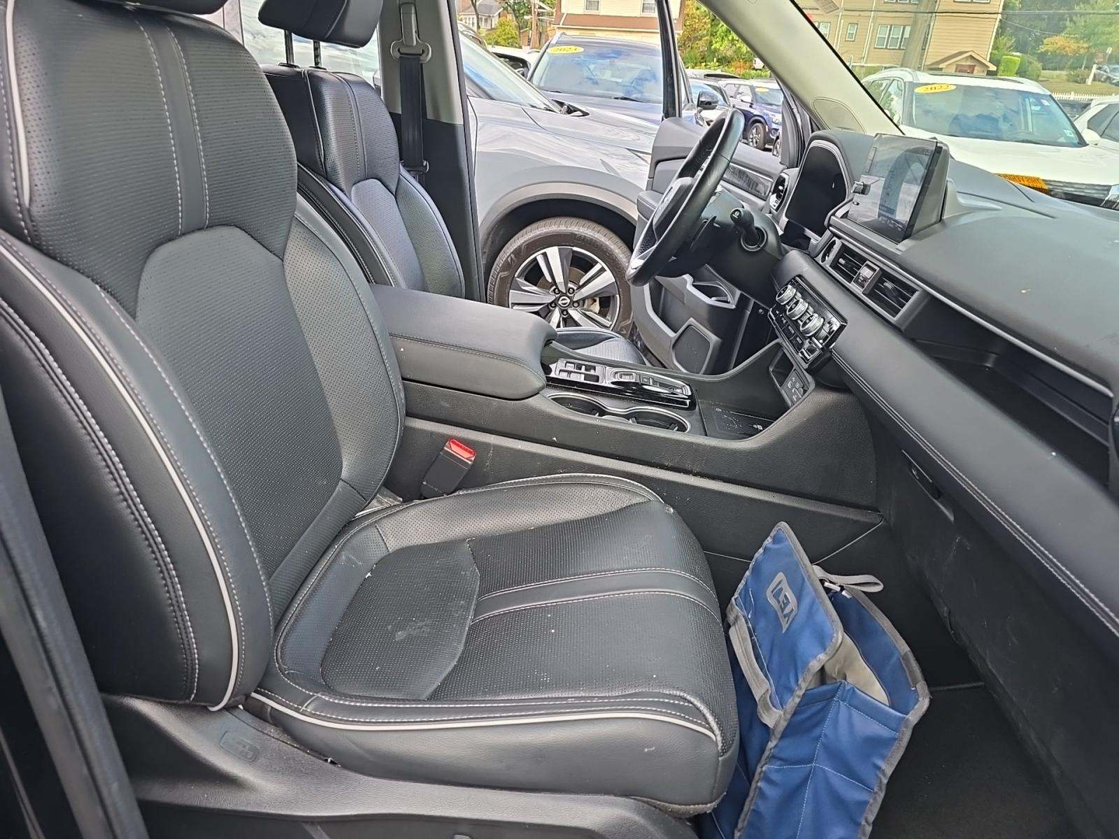 2023 Honda Pilot Elite AWD