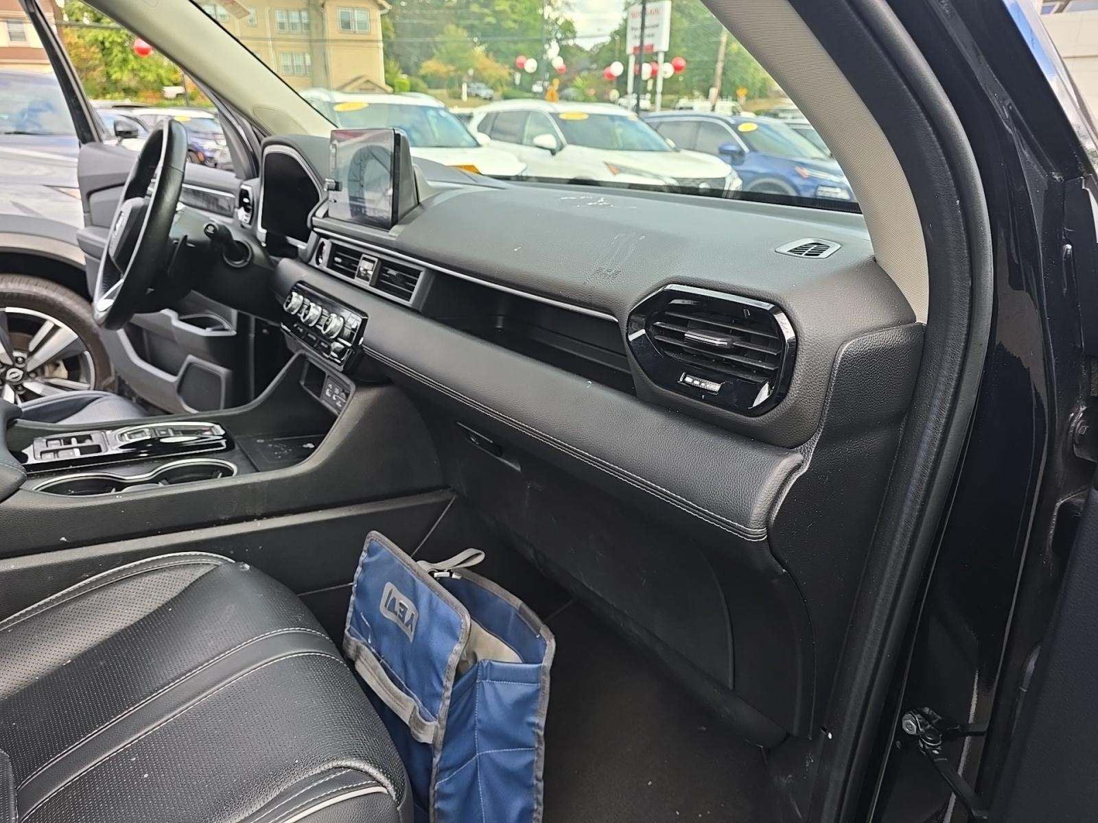 2023 Honda Pilot Elite AWD