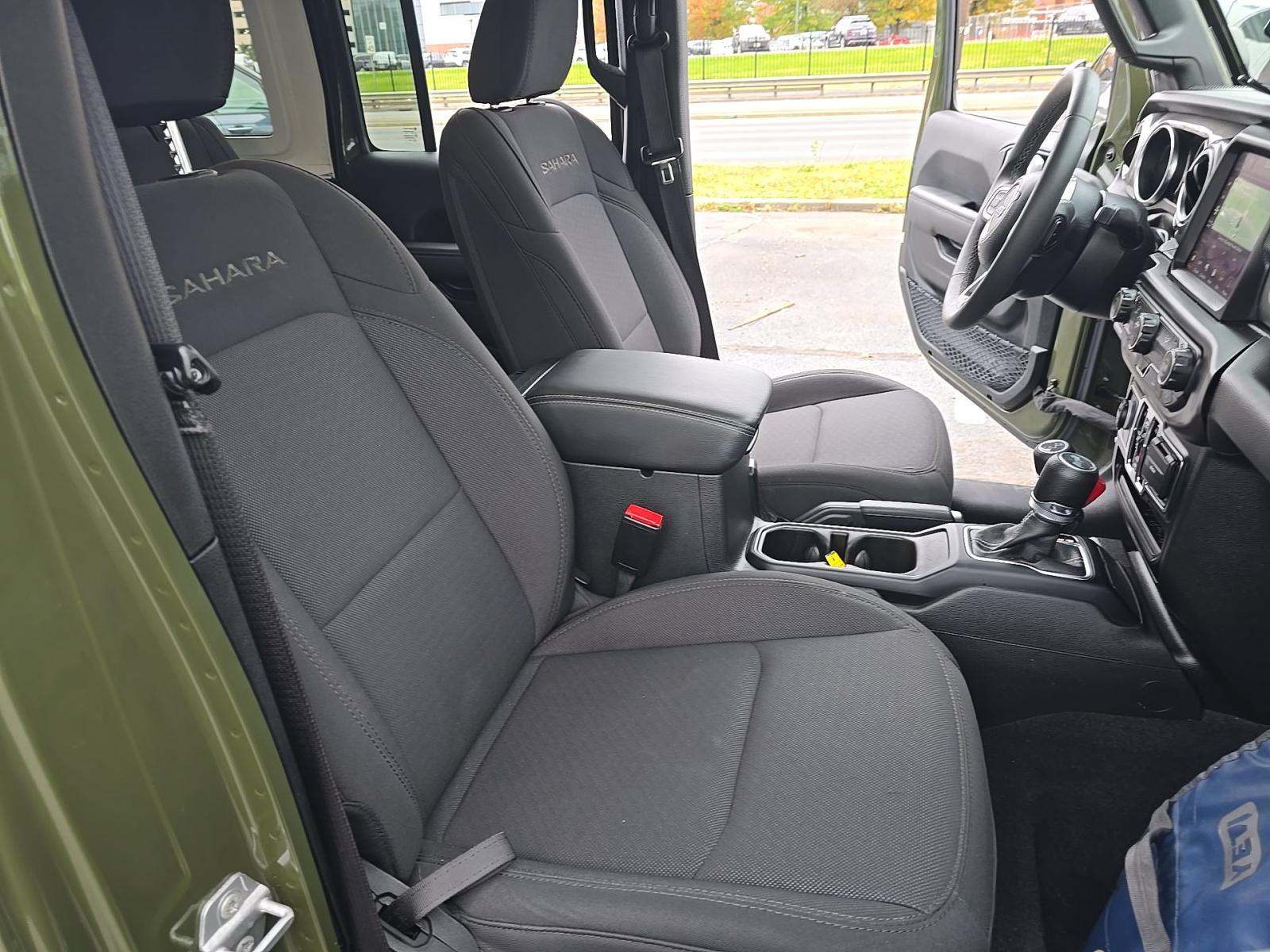 2023 Jeep Wrangler Sahara AWD