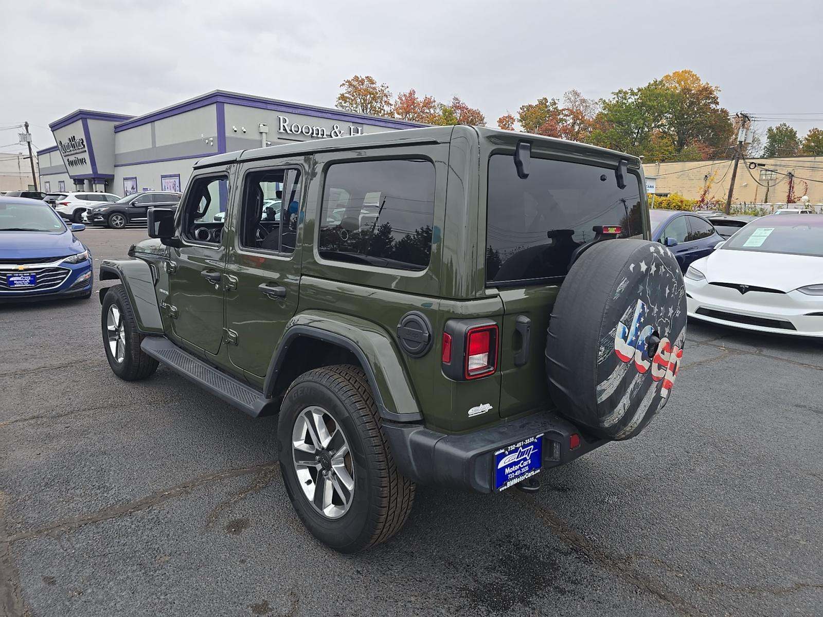 2023 Jeep Wrangler Sahara AWD