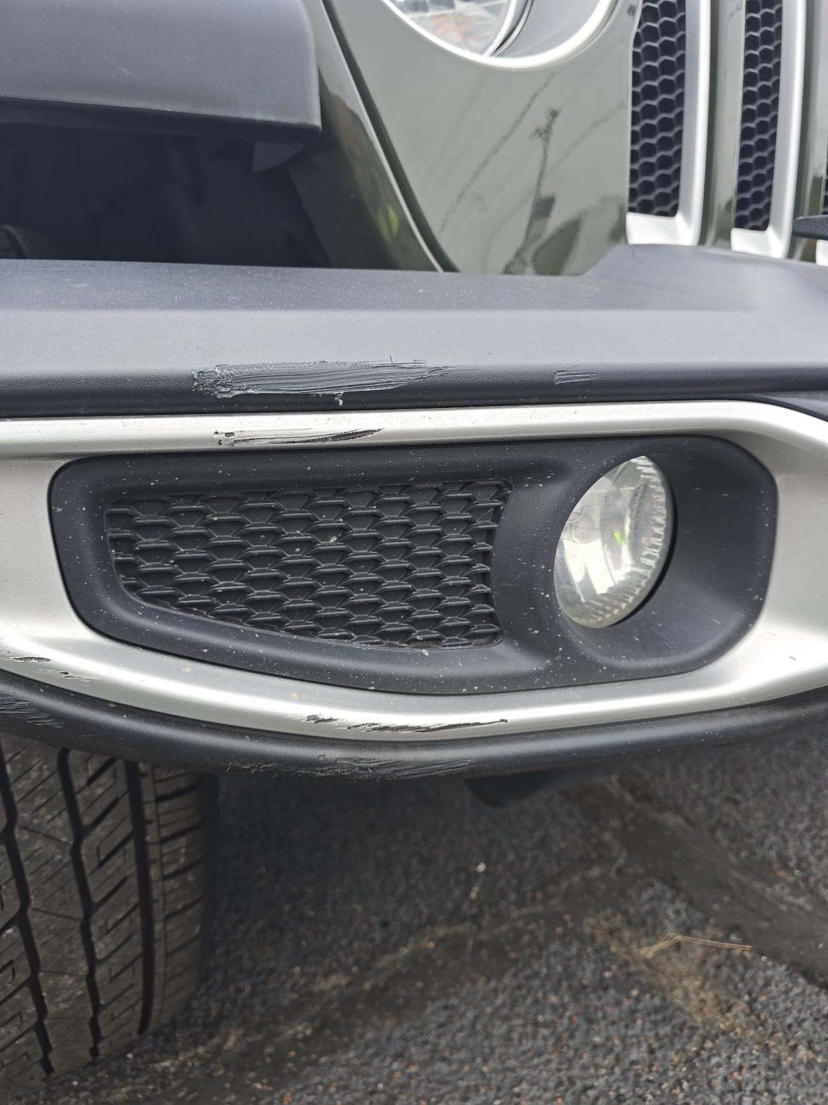 2023 Jeep Wrangler Sahara AWD