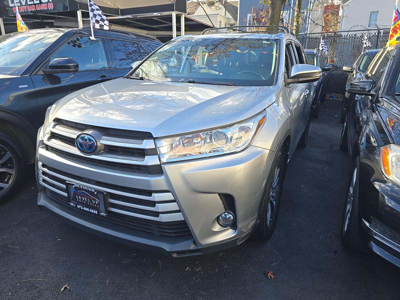 2018 Toyota Highlander Hybrid XLE AWD