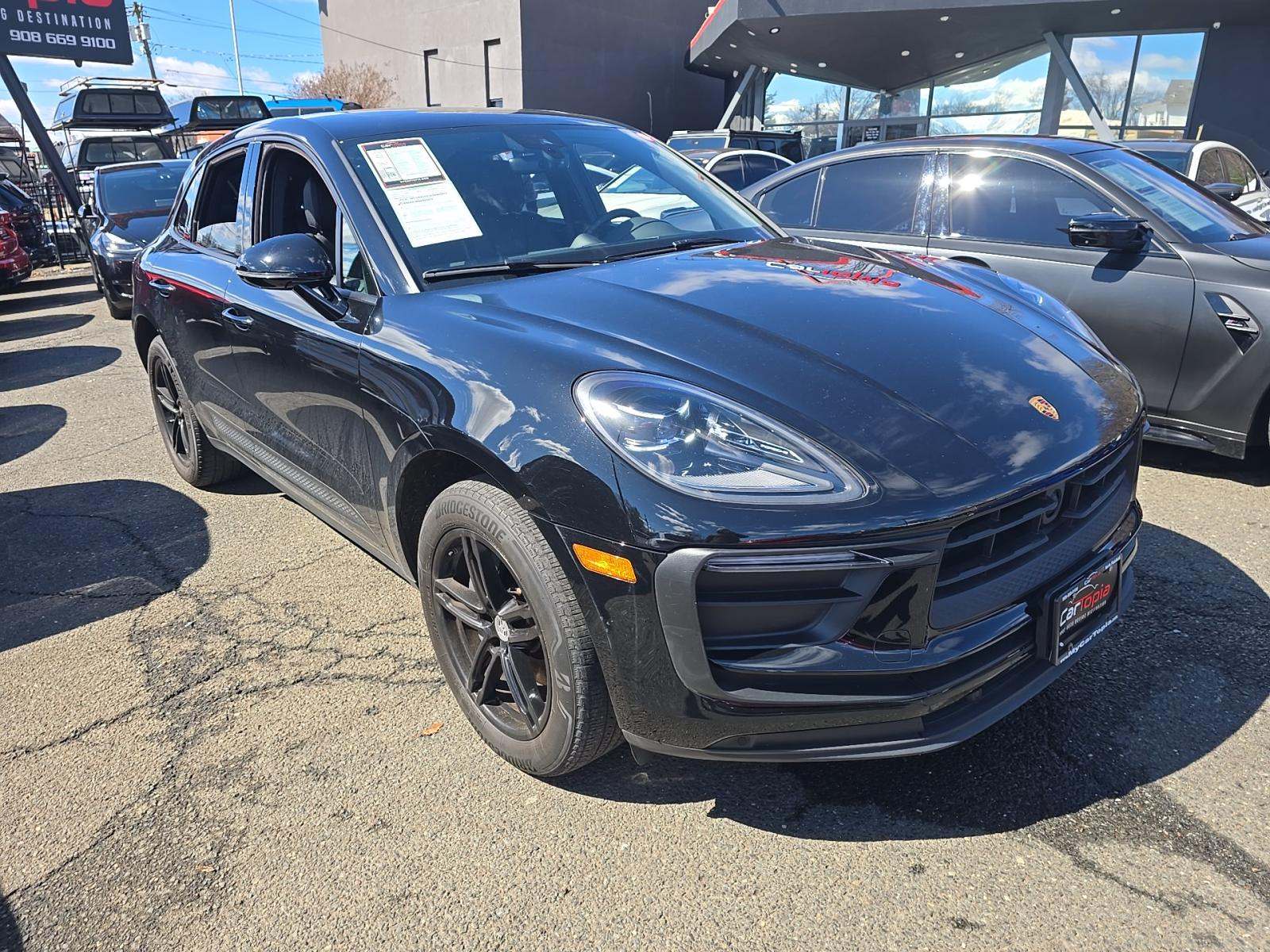 2024 Porsche Macan Base AWD