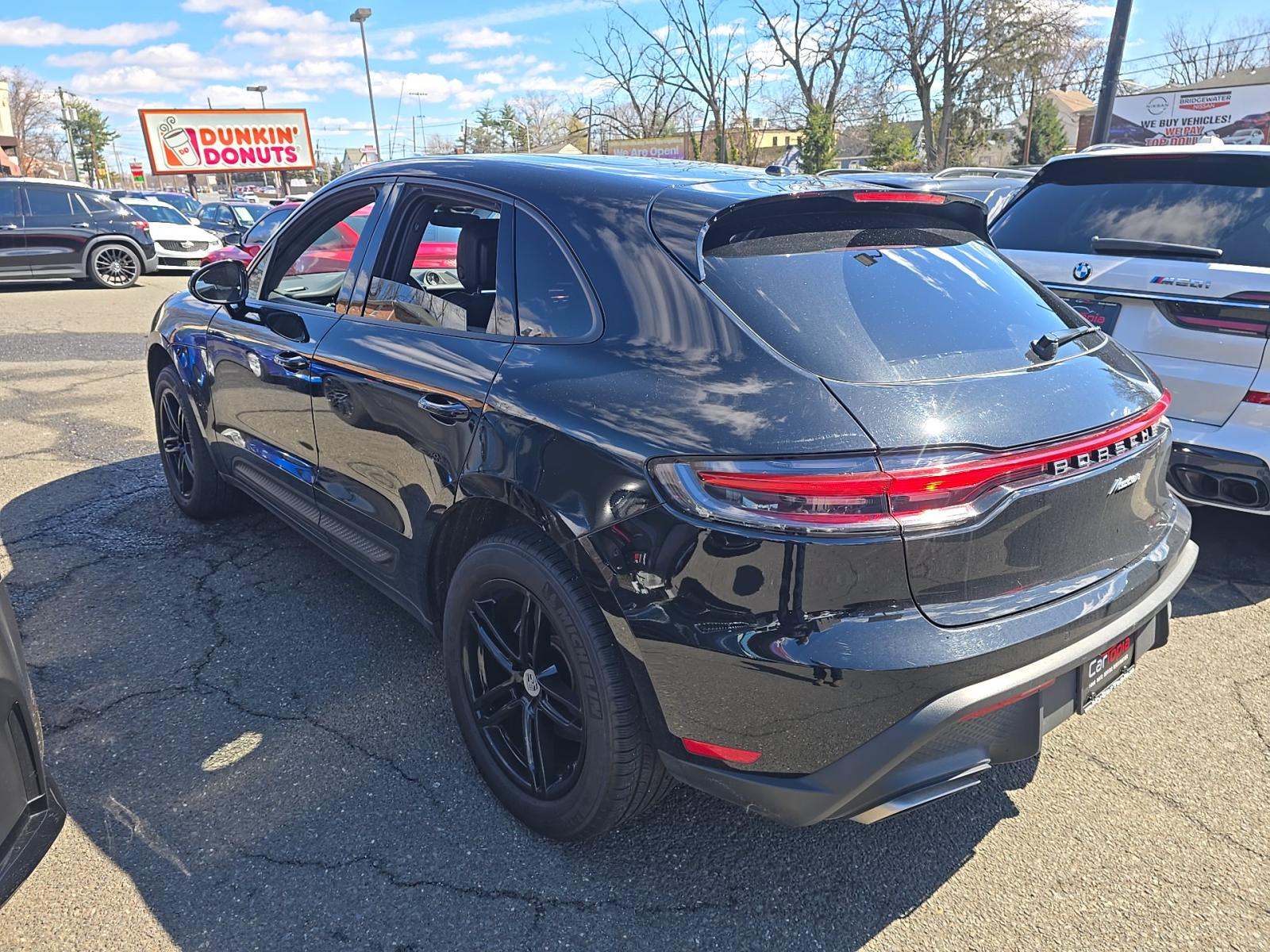 2024 Porsche Macan Base AWD