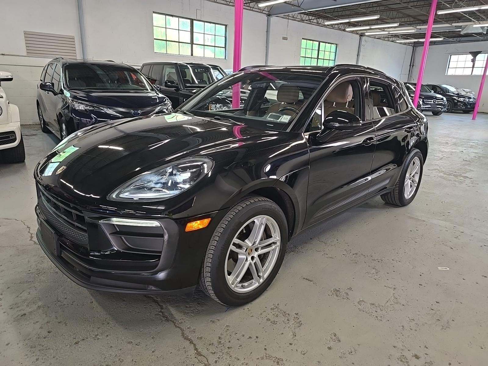 2022 Porsche Macan