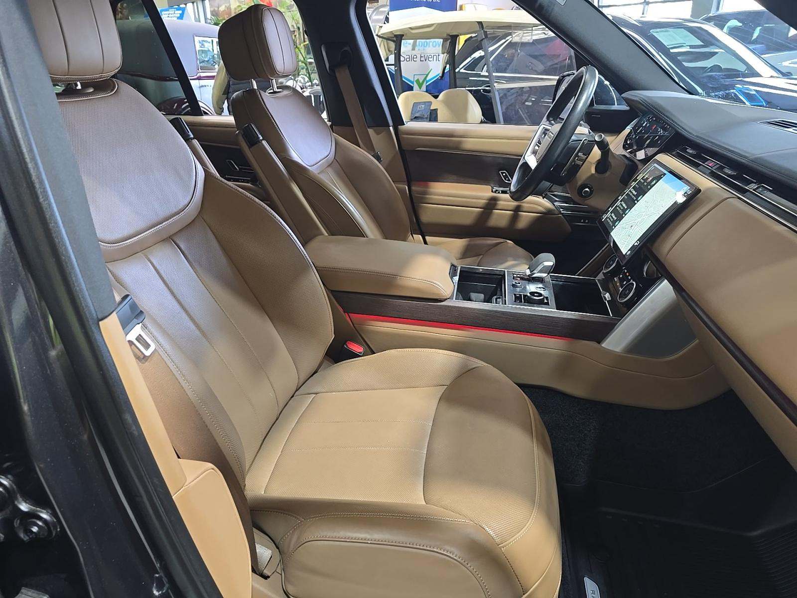 2023 Land Rover Range Rover SE AWD