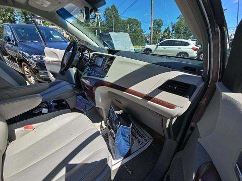 2012 Toyota Sienna XLE AWD