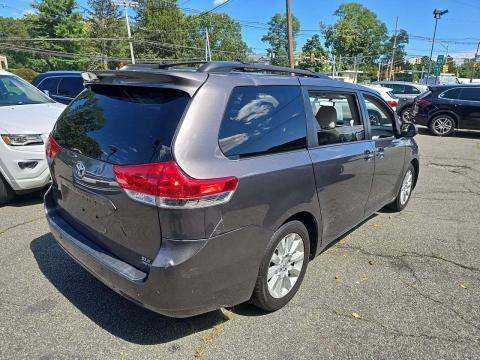 2012 Toyota Sienna XLE AWD