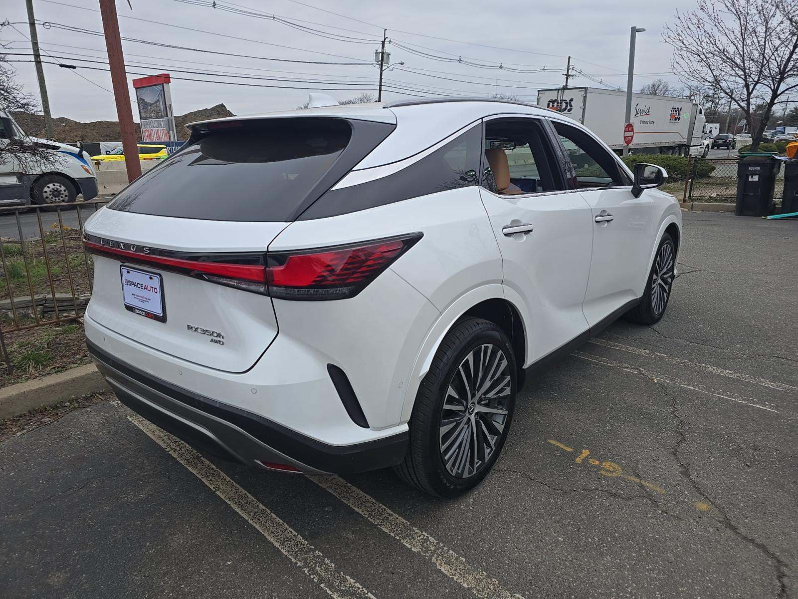 2025 Lexus RX RX 350h Premium Plus AWD