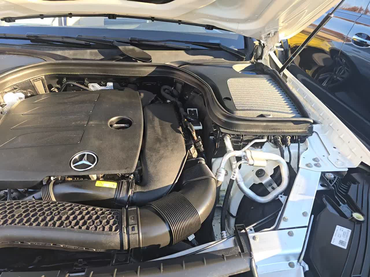 2022 Mercedes-Benz GLC GLC 300 AWD