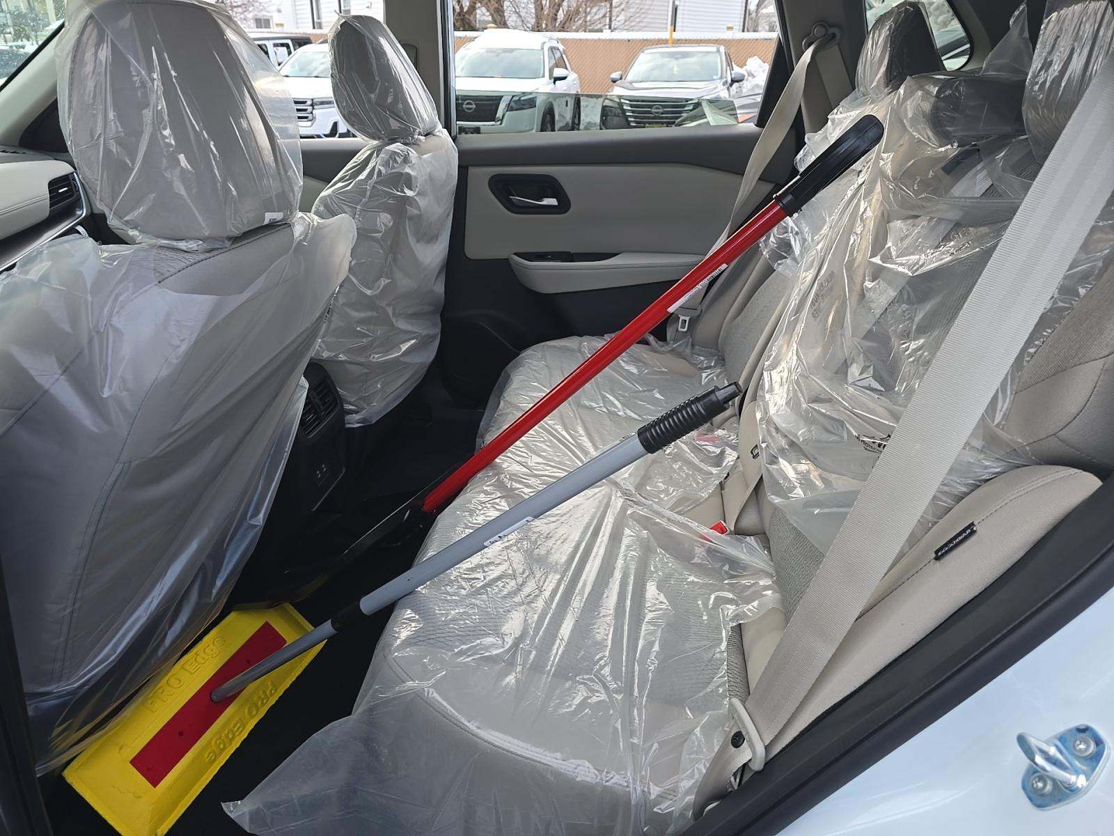 2025 Nissan Rogue SV AWD