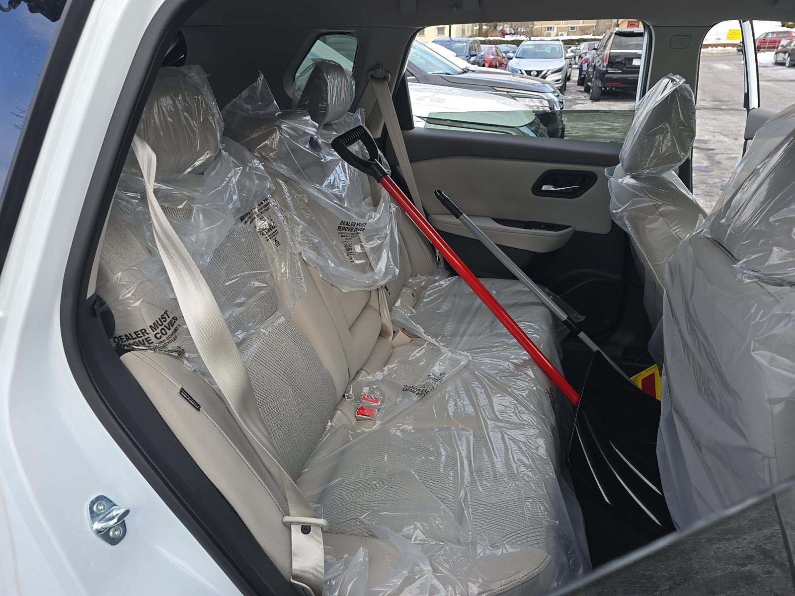 2025 Nissan Rogue SV AWD