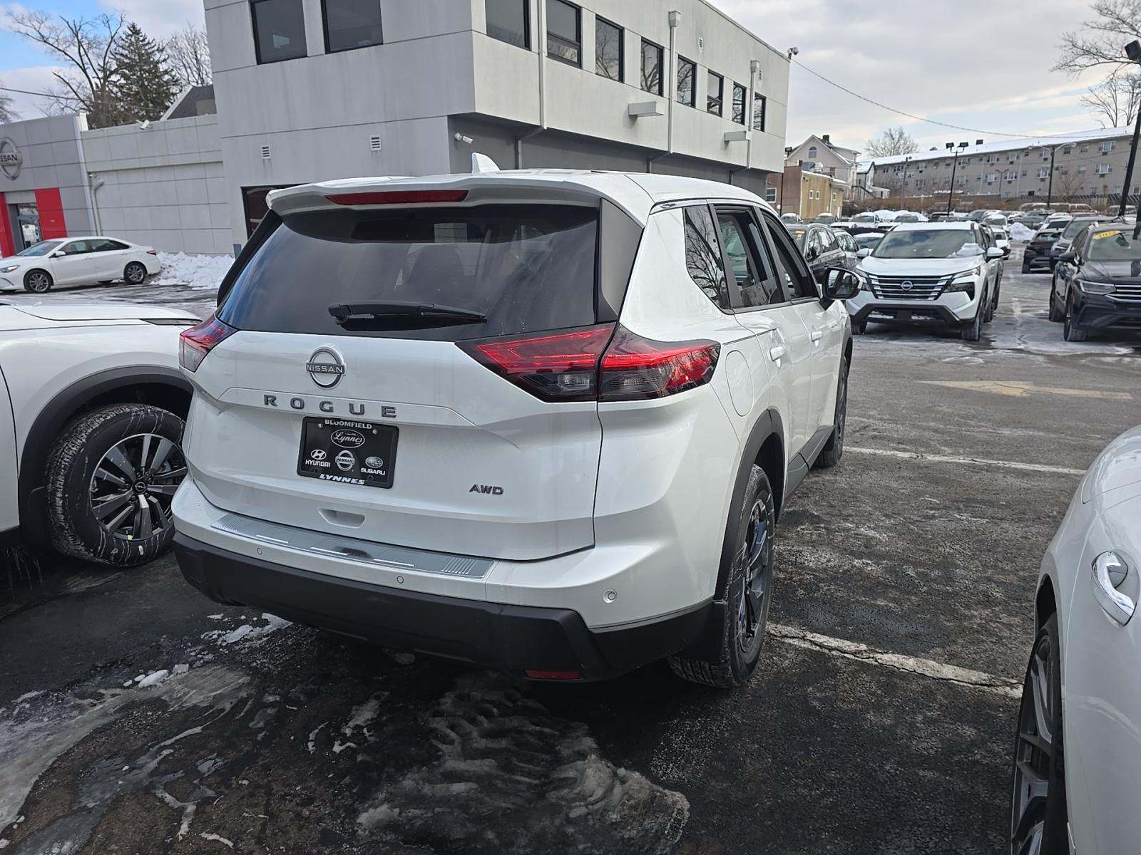 2025 Nissan Rogue SV AWD