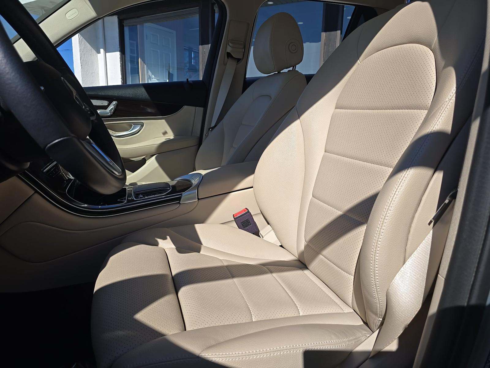 2022 Mercedes-Benz GLC GLC 300 AWD