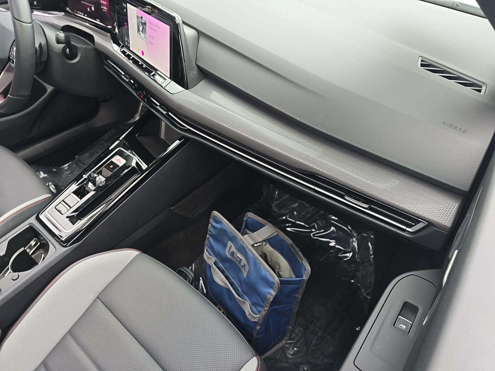 2024 Volkswagen Golf GTI 2.0T Autobahn FWD