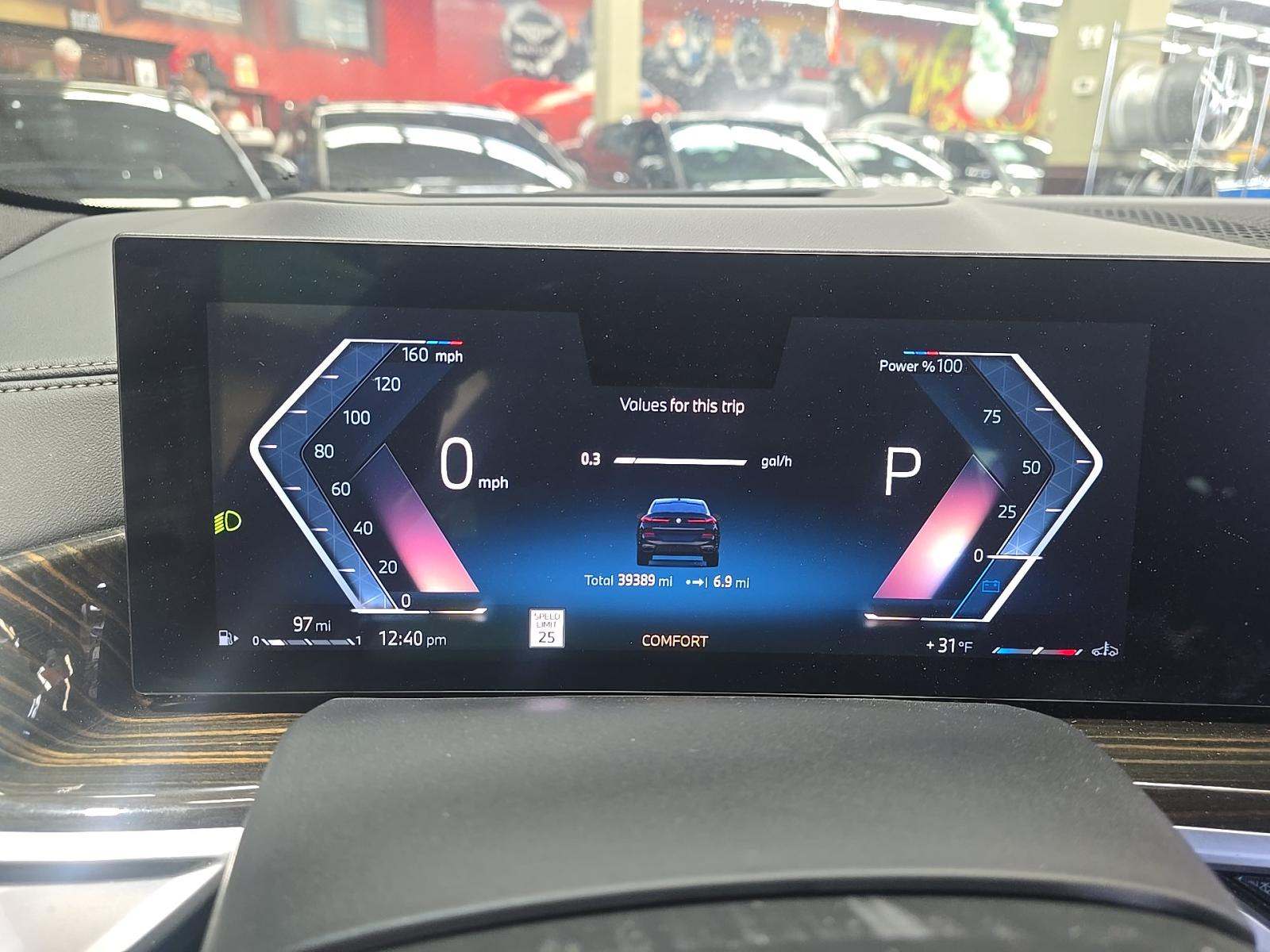 2025 BMW X6 xDrive40i AWD