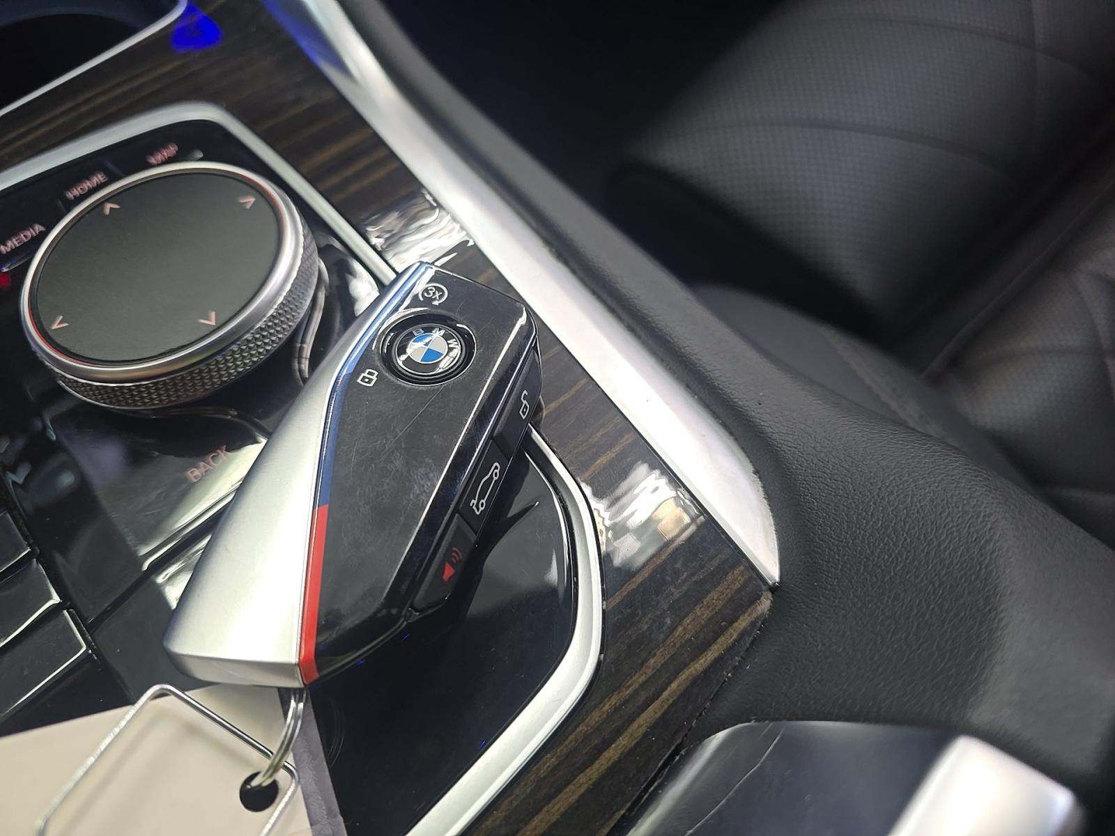 2025 BMW X6 xDrive40i AWD