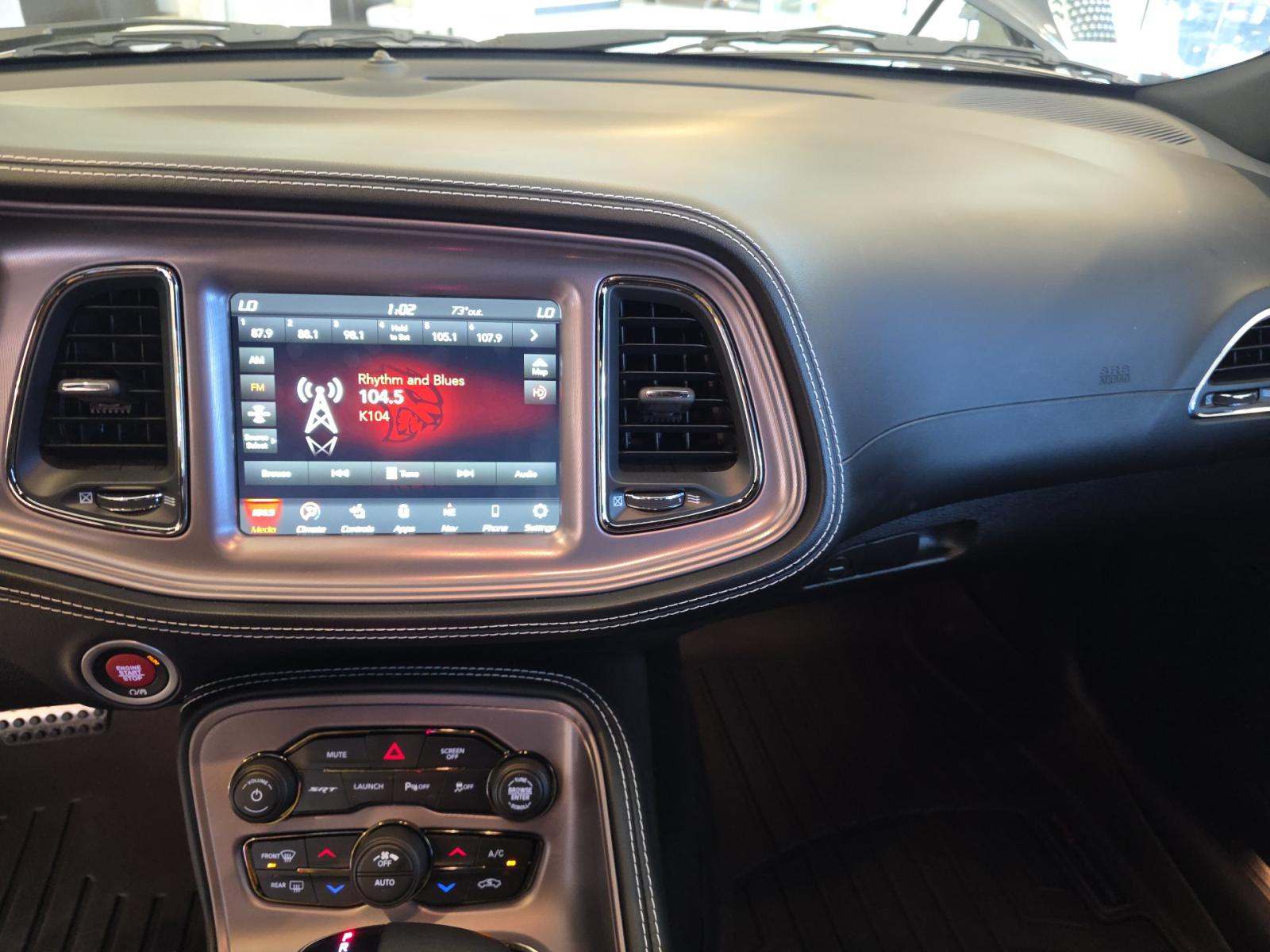 DODGE CHALLENGER - 10