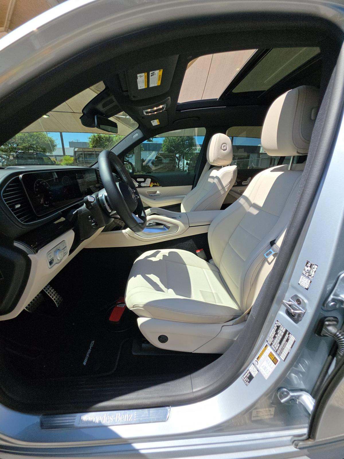 MERCEDES-BENZ GLS - 6