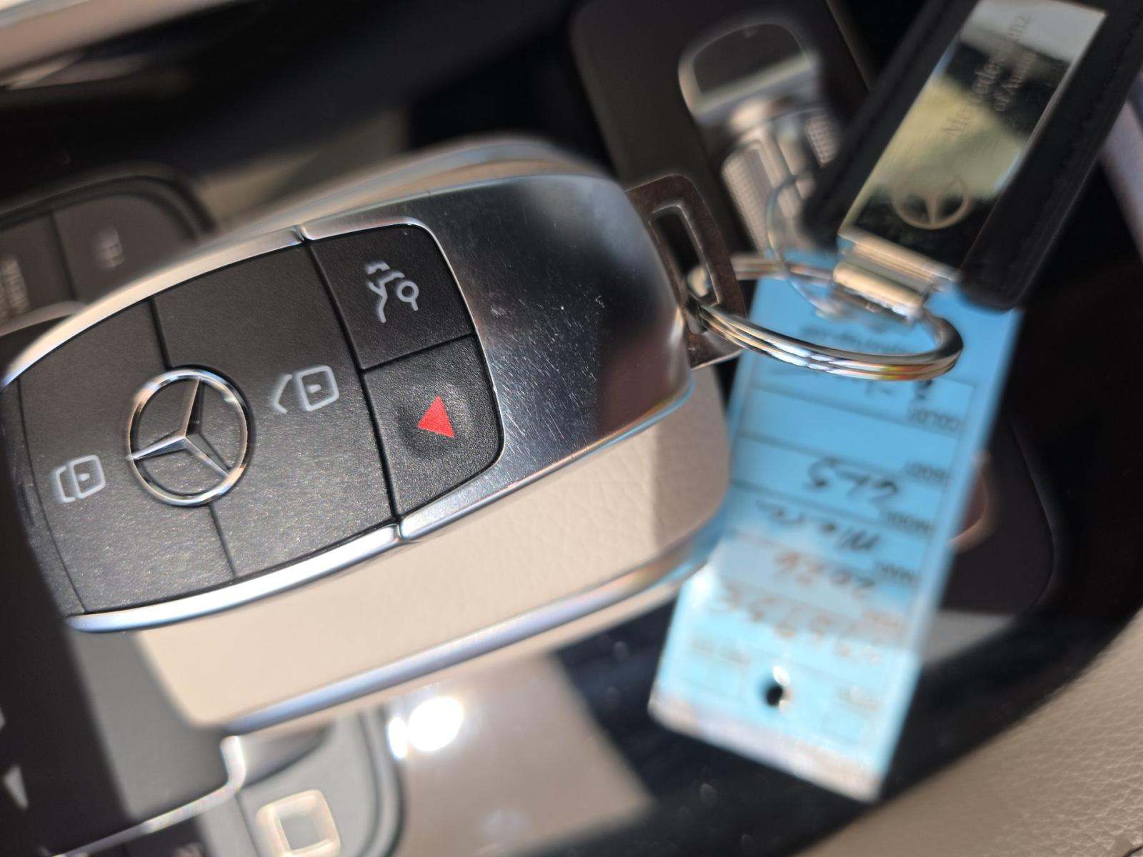 MERCEDES-BENZ GLS - 8