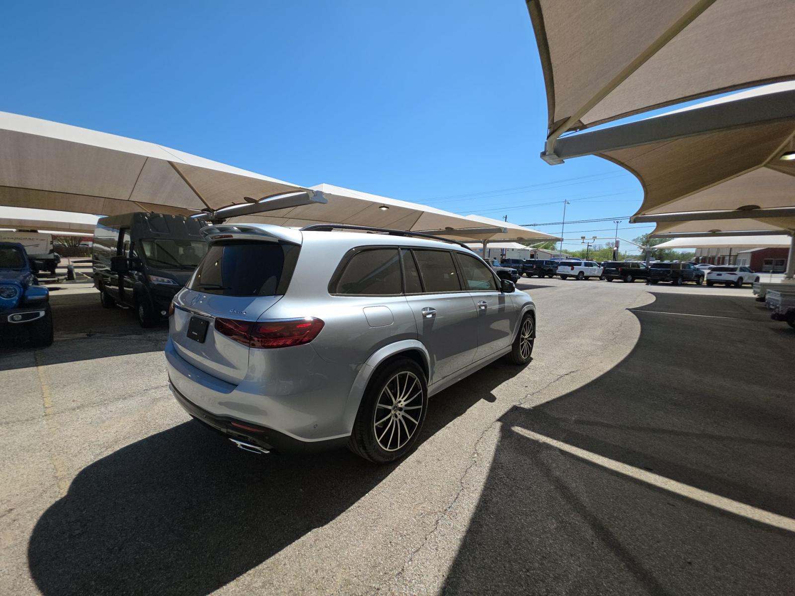 MERCEDES-BENZ GLS - 3