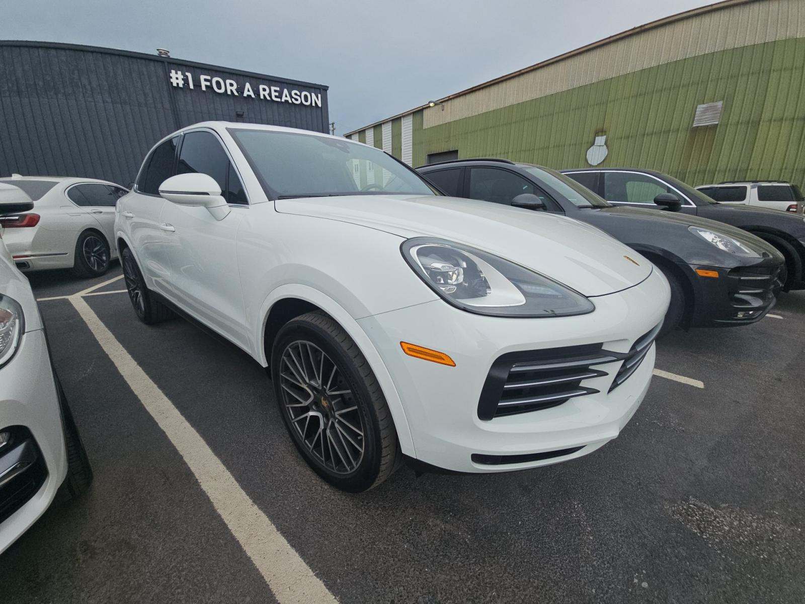 PORSCHE CAYENNE - 4