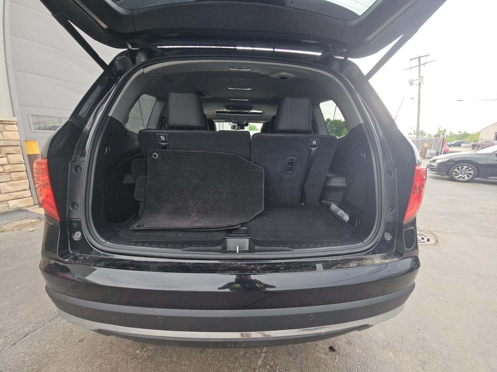 2018 Honda Pilot Touring AWD