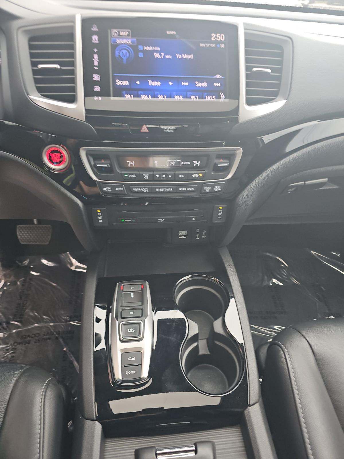 2018 Honda Pilot Touring AWD