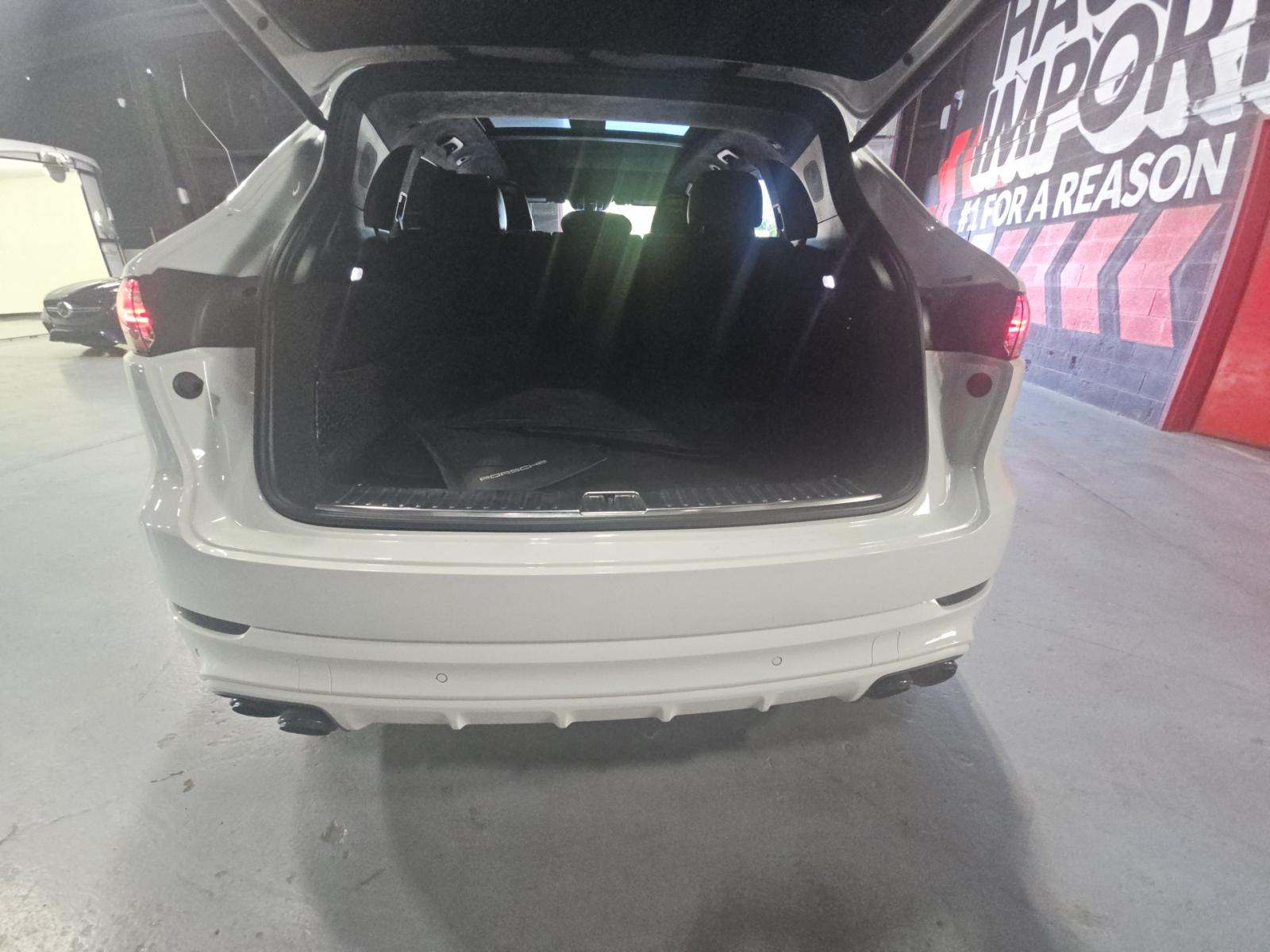 PORSCHE CAYENNE - 10