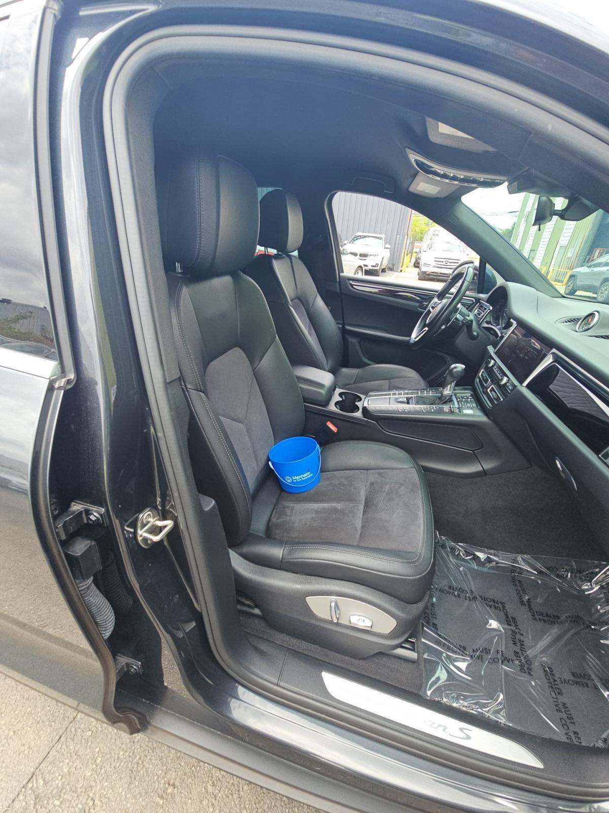 2020 Porsche Macan S AWD