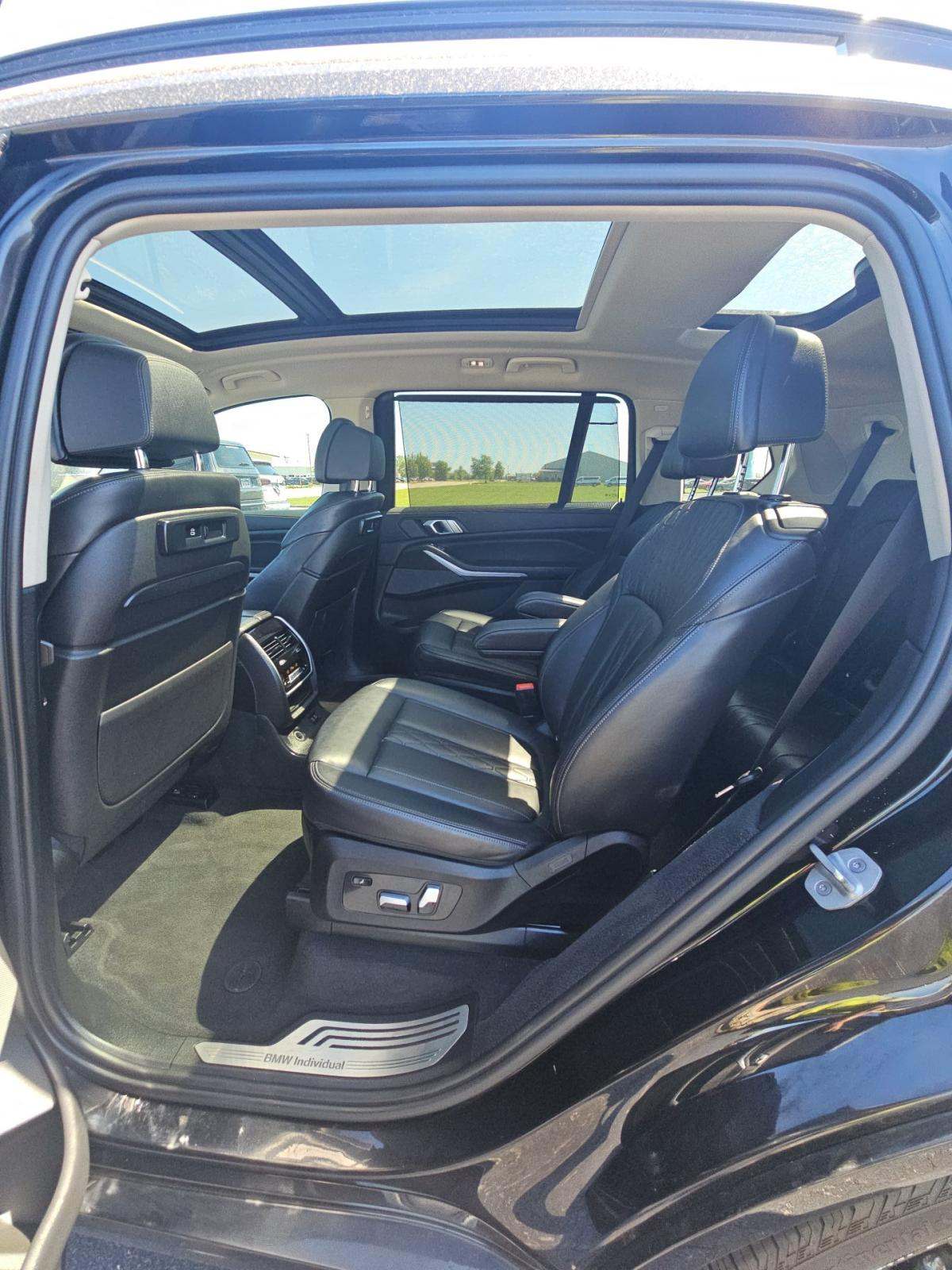 2021 BMW X7 xDrive40i AWD 104730 miles - купити Авто з сша BMW у