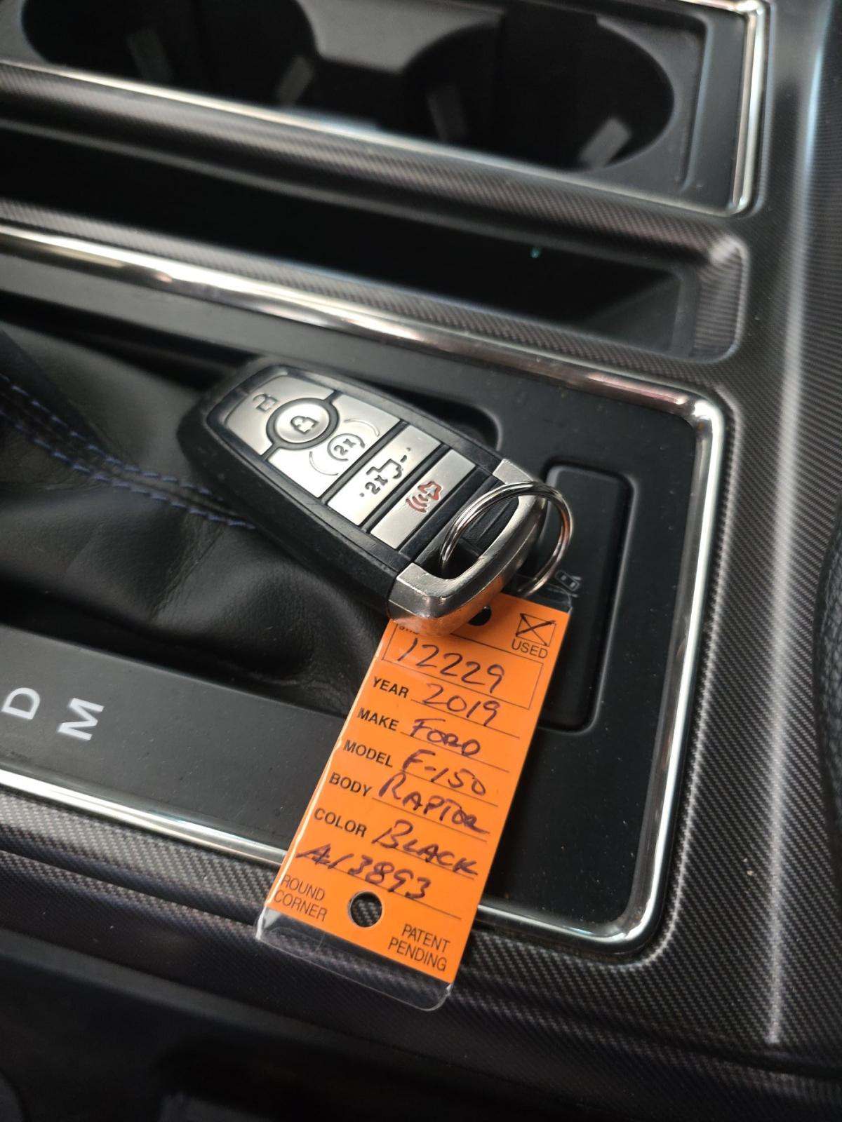 FORD F-150 - 8