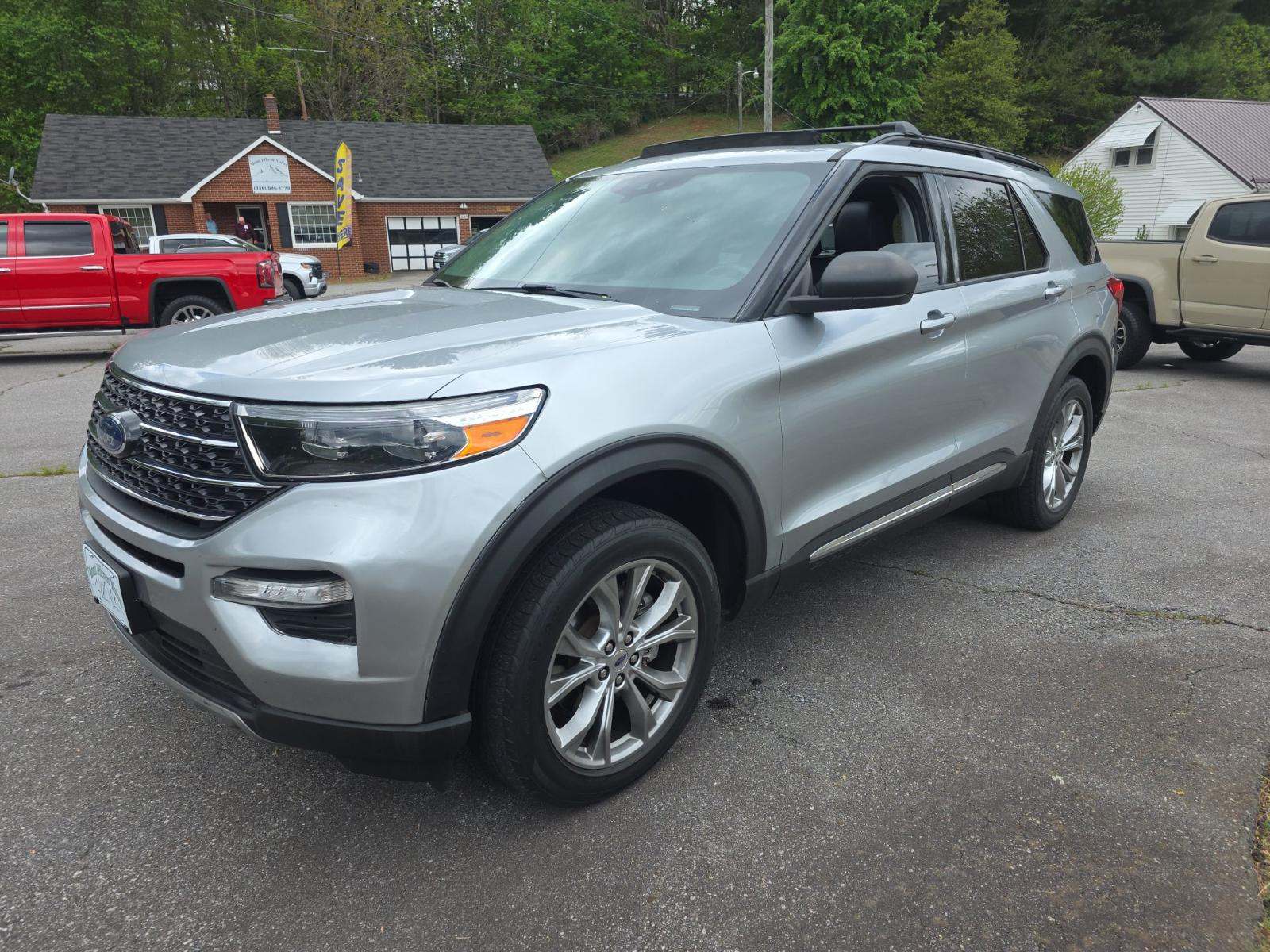 FORD EXPLORER - 1