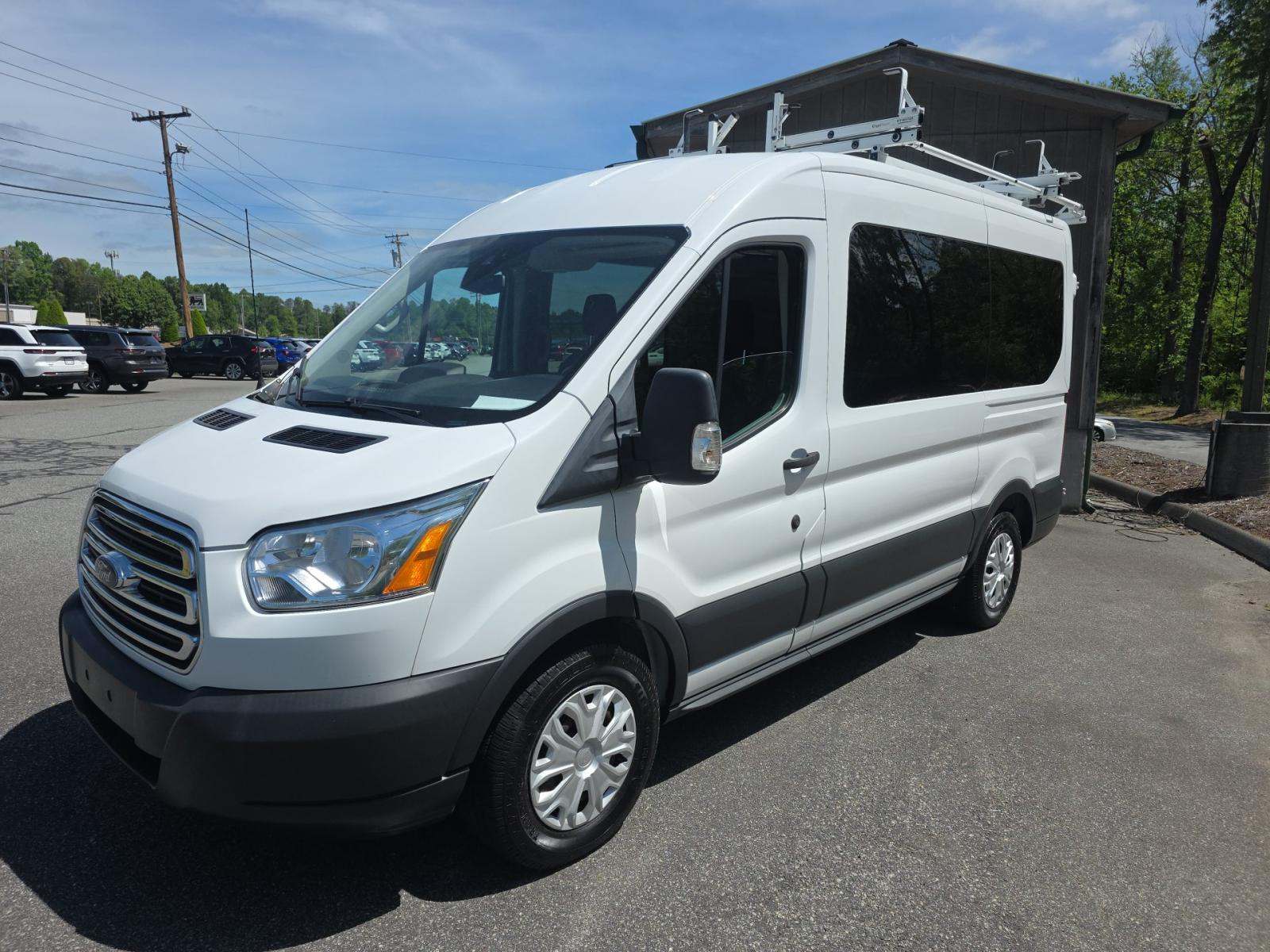 FORD TRANSIT 150 - 1