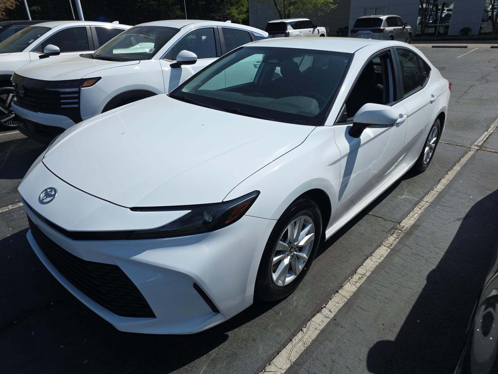 2025 Toyota Camry LE FWD