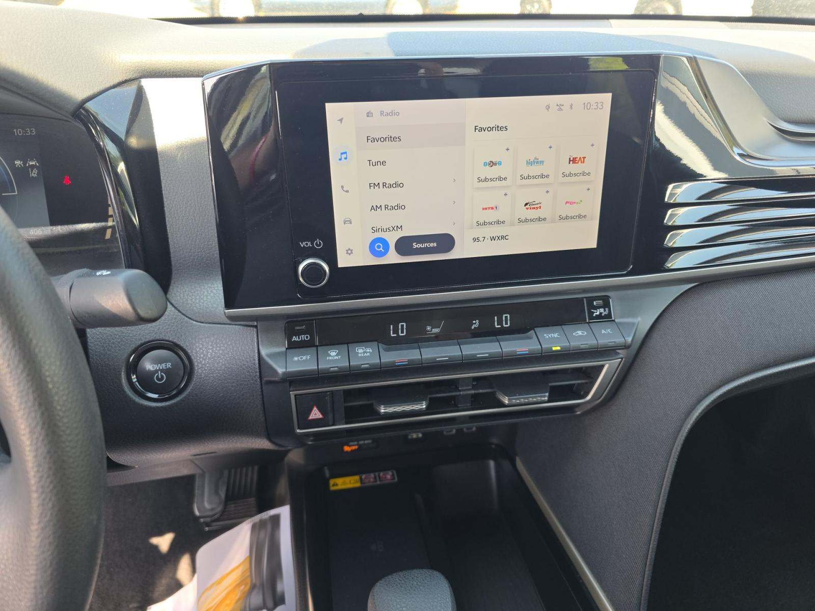 2025 Toyota Camry LE FWD