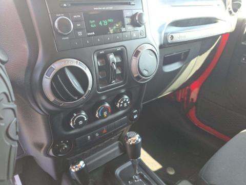 JEEP UNLIMITED SPORT - 9