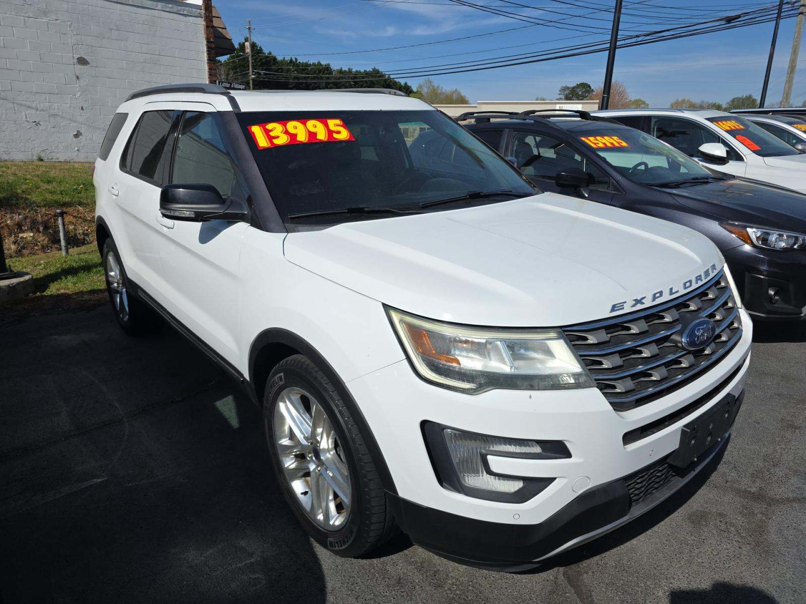 FORD EXPLORER - 4