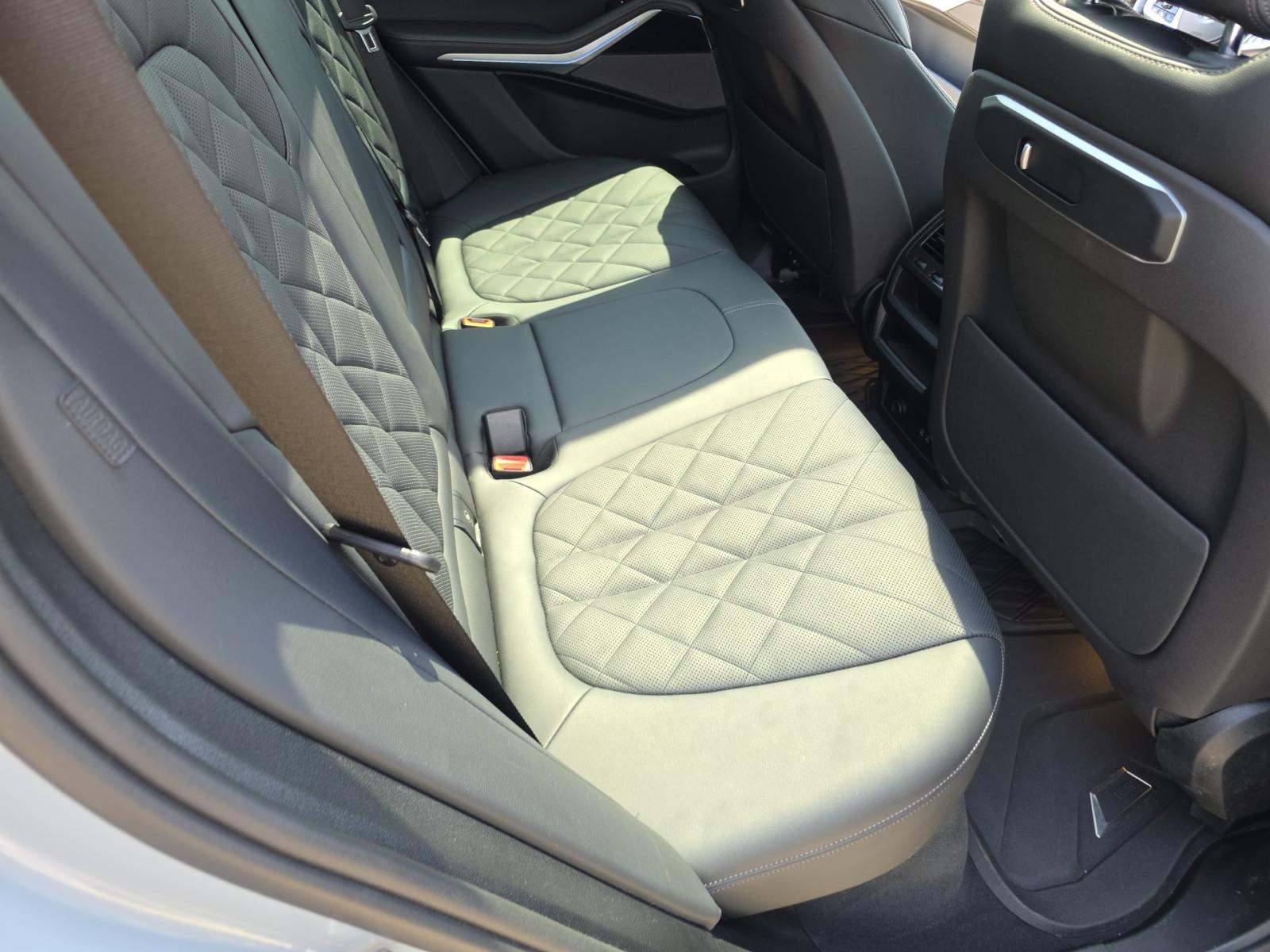 2024 BMW X5 xDrive40i AWD