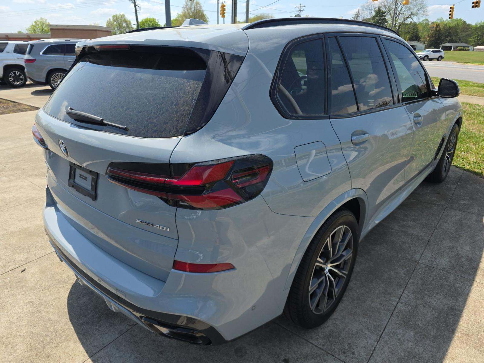 2024 BMW X5 xDrive40i AWD