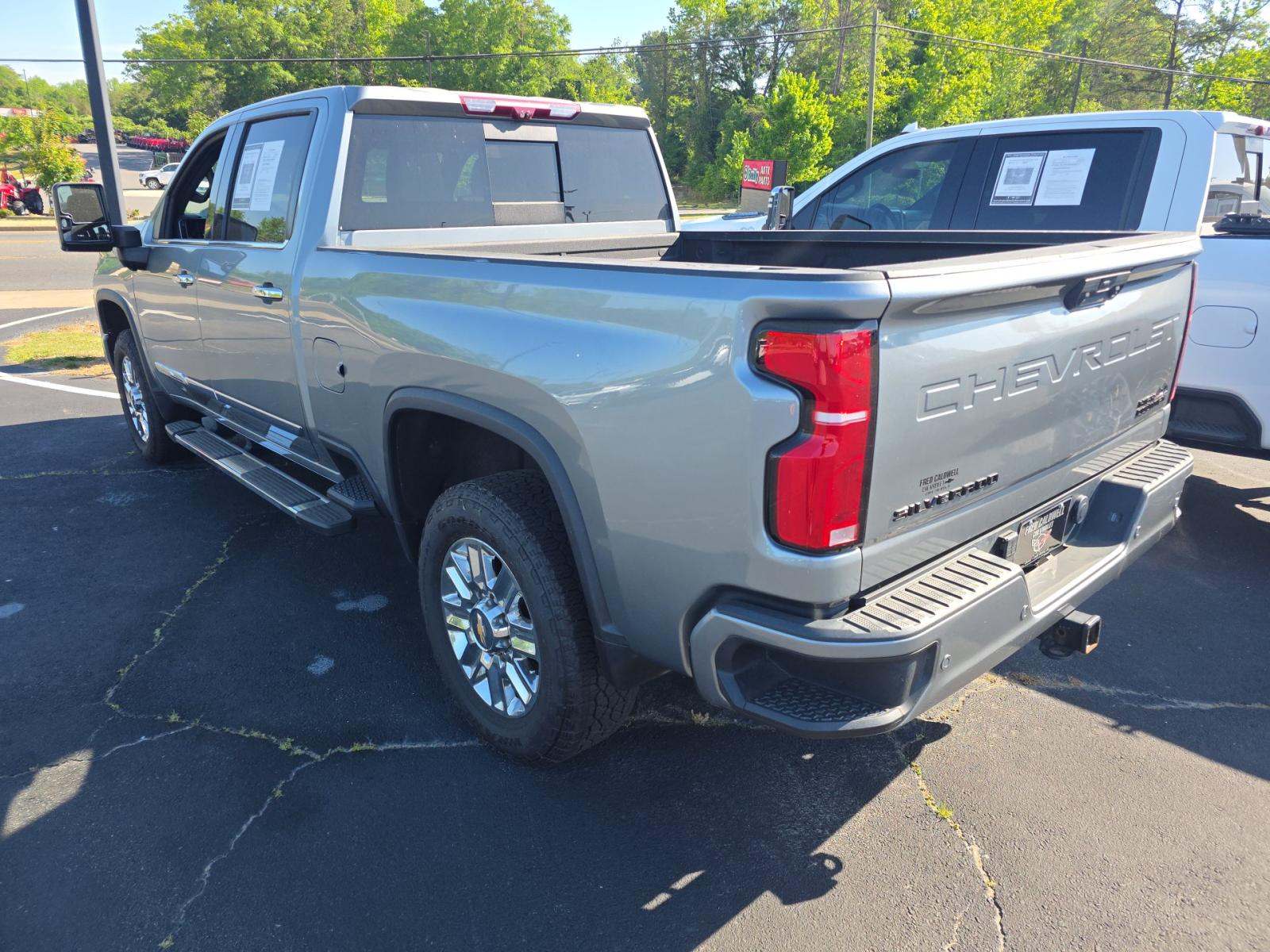 CHEVROLET HIGH COUNTRY - 2