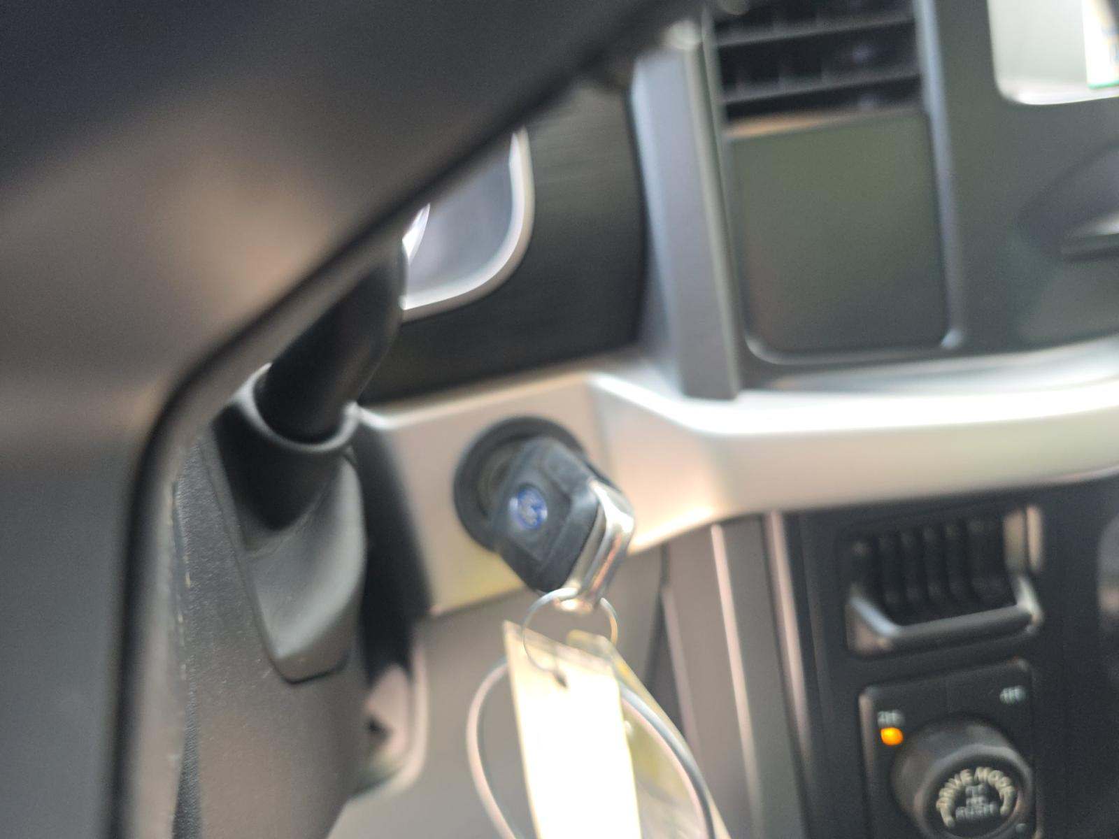 FORD F-150 - 4