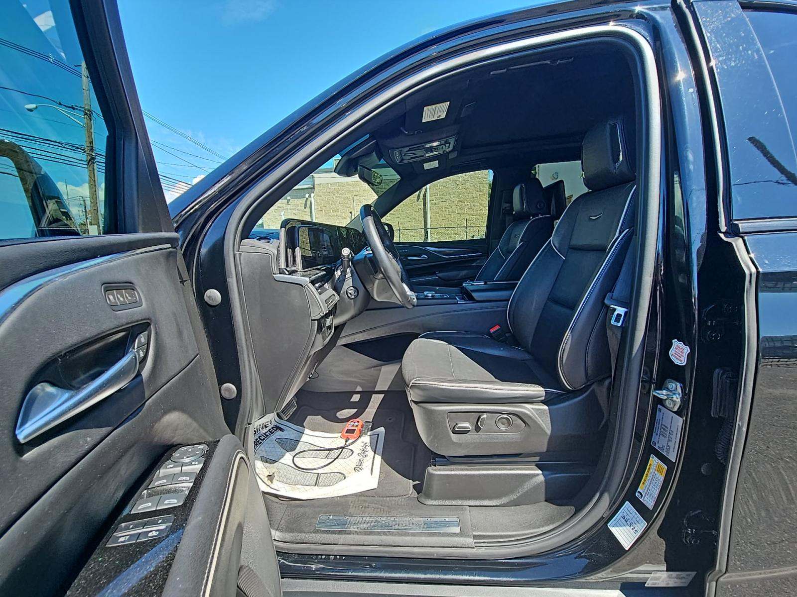 2023 Cadillac Escalade Sport AWD