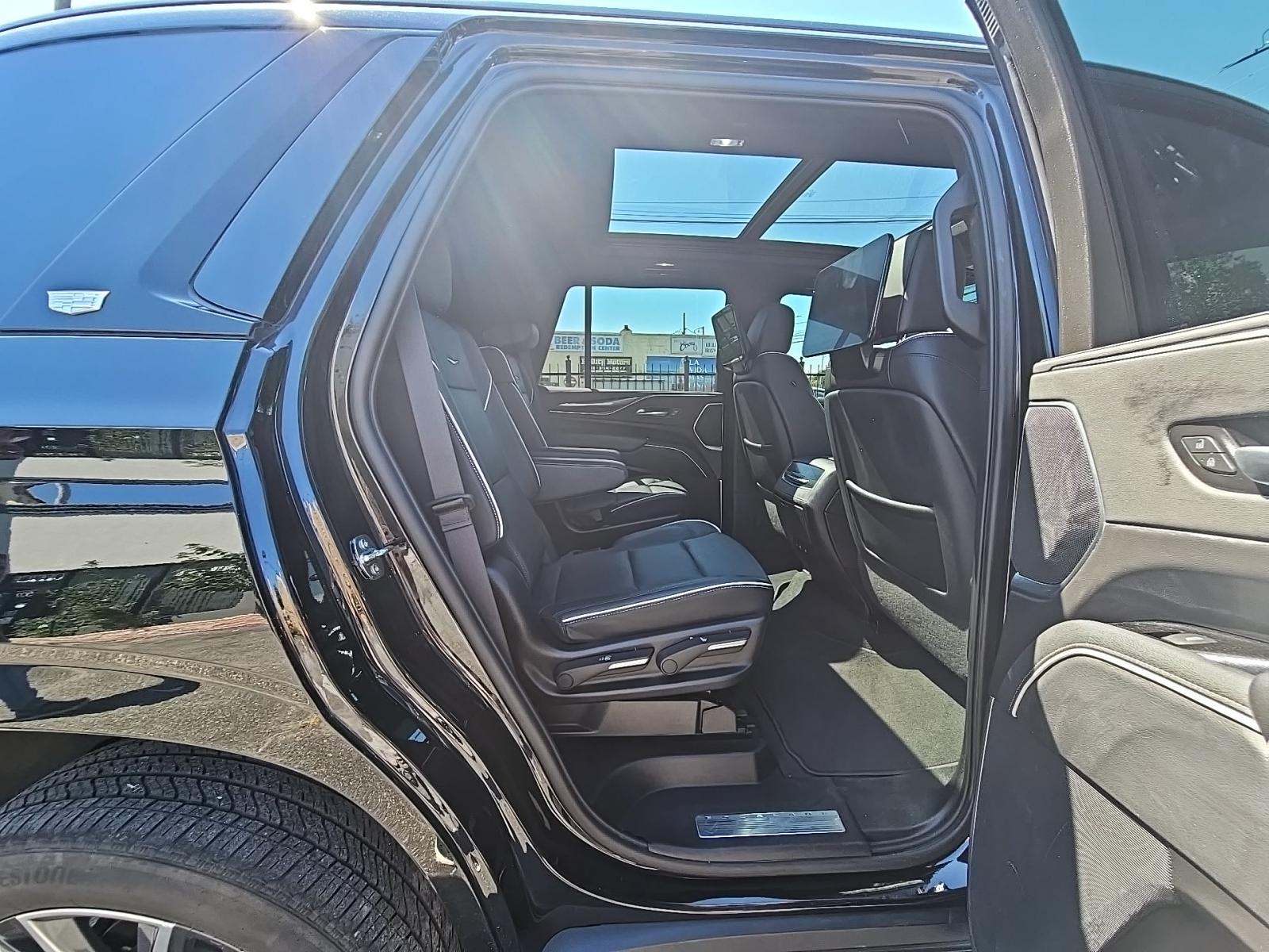 2023 Cadillac Escalade Sport AWD