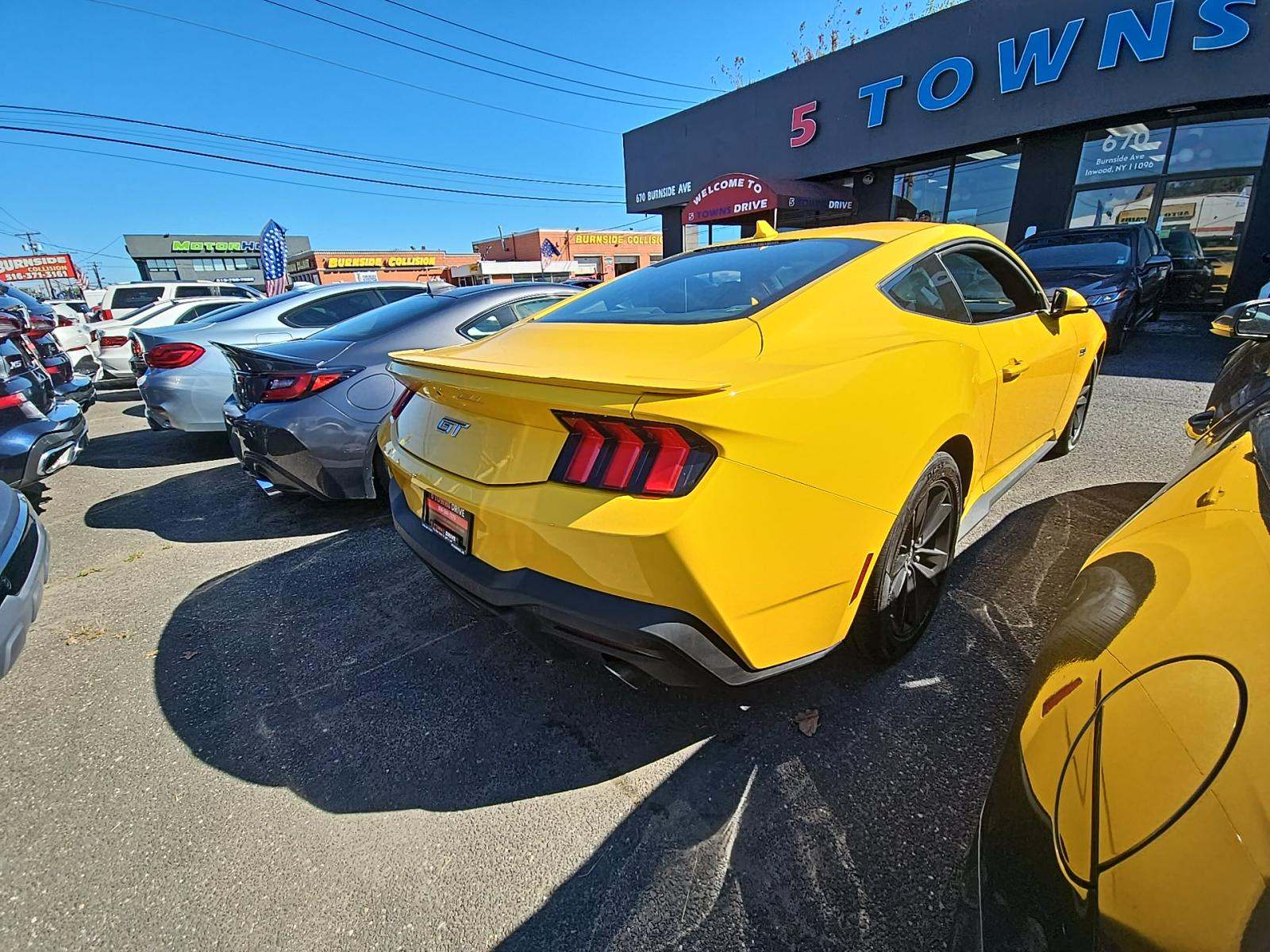 2024 Ford Mustang GT RWD